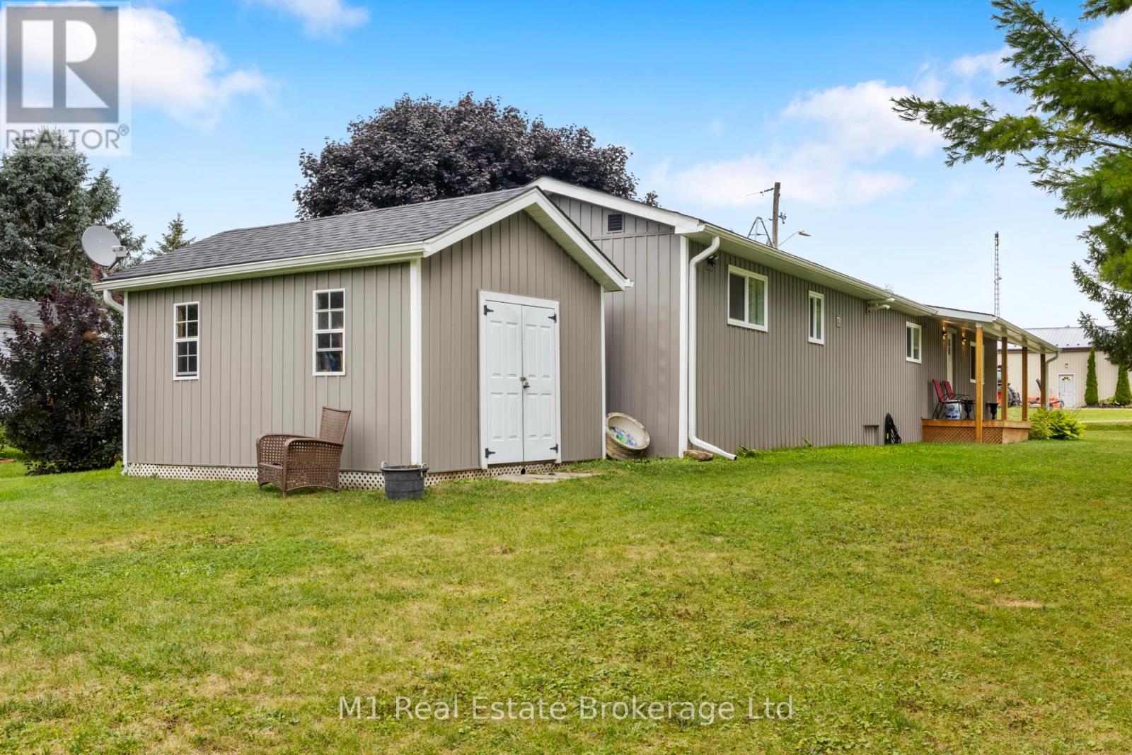 58 2nd Avenue, Wellington North, Ontario  N0G 2K0 - Photo 31 - X12406970