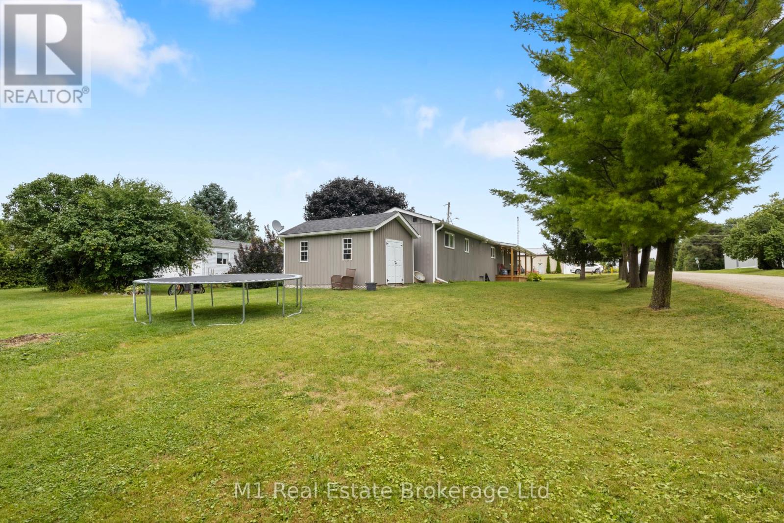 58 2nd Avenue, Wellington North, Ontario  N0G 2K0 - Photo 32 - X12406970