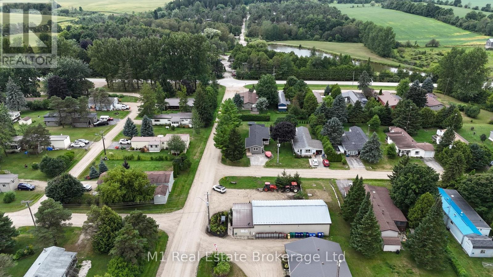 58 2nd Avenue, Wellington North, Ontario  N0G 2K0 - Photo 35 - X12406970
