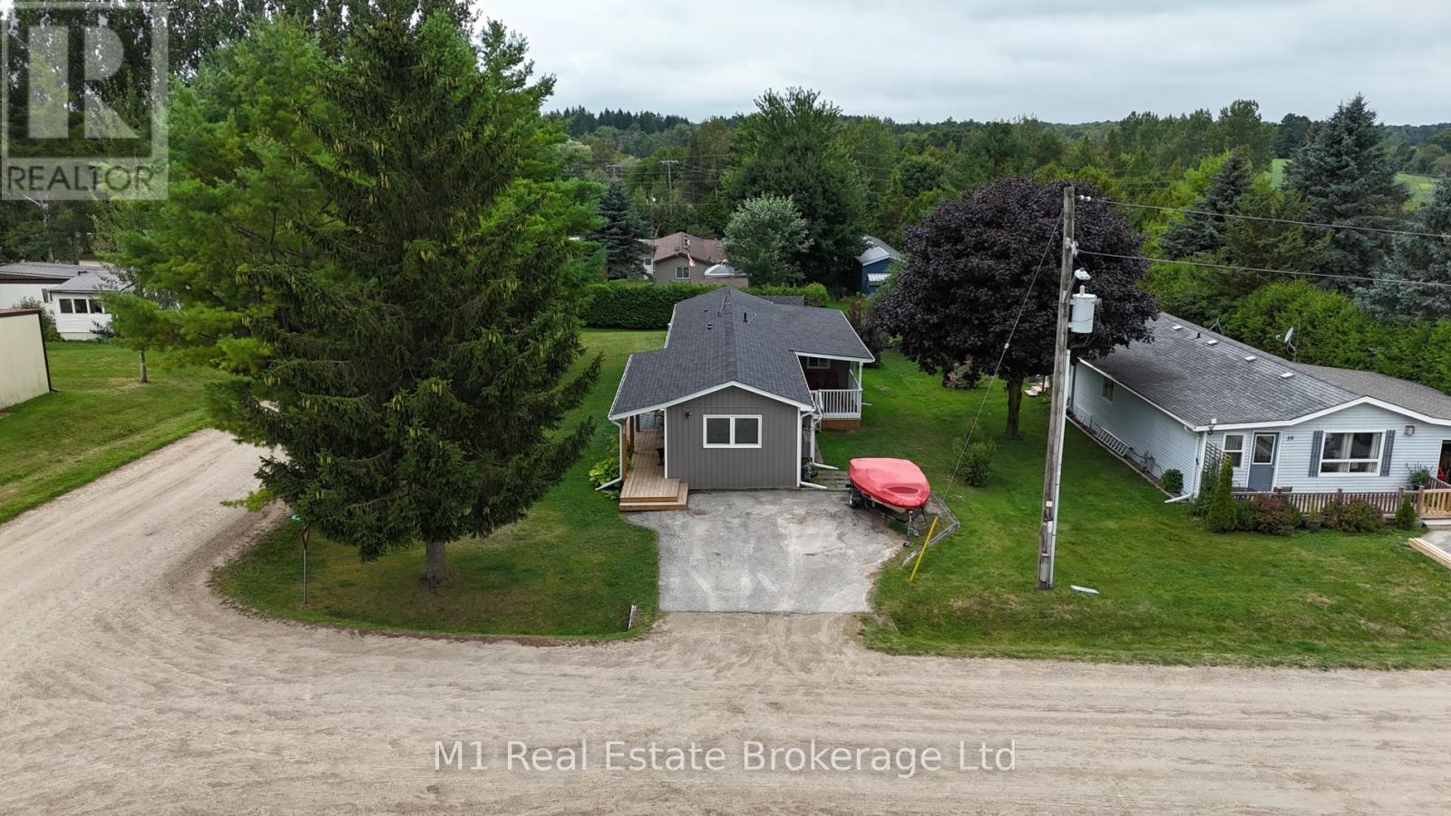58 2nd Avenue, Wellington North, Ontario  N0G 2K0 - Photo 36 - X12406970
