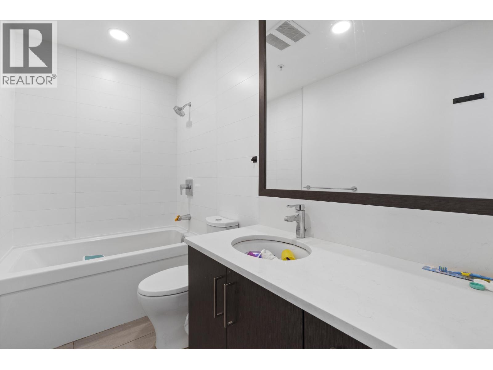 190 W 63rd Avenue, Vancouver, British Columbia  V5X 0G6 - Photo 10 - R3048326