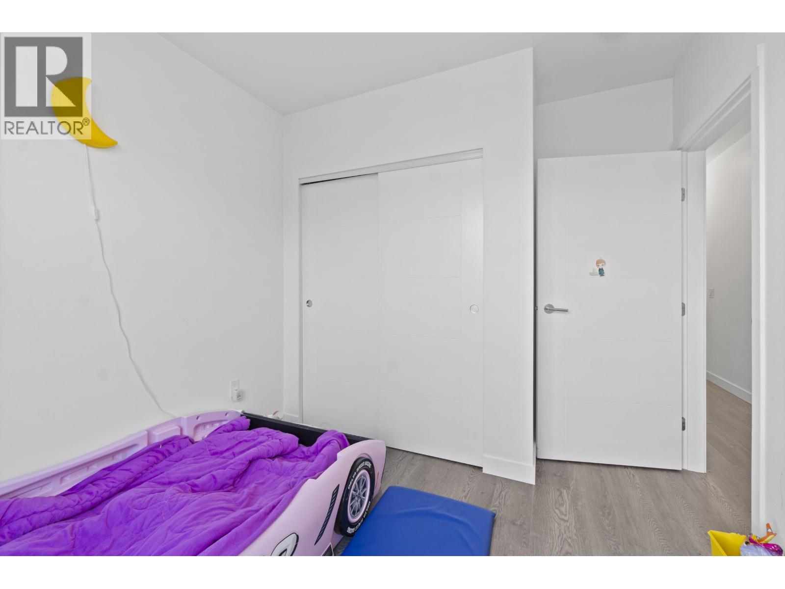 190 W 63rd Avenue, Vancouver, British Columbia  V5X 0G6 - Photo 12 - R3048326