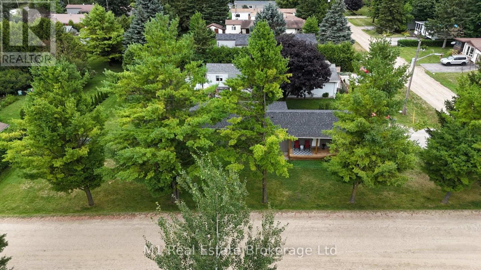 58 2nd Avenue, Wellington North, Ontario  N0G 2K0 - Photo 38 - X12406970