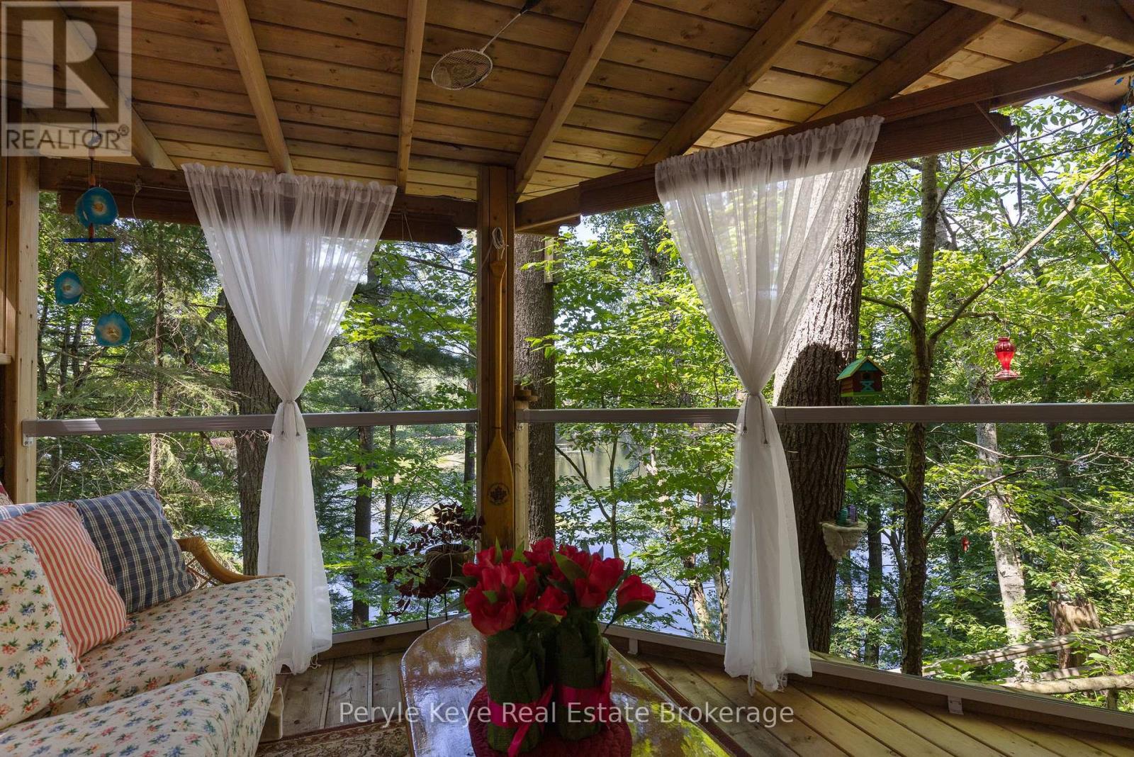136 Deer Lake Road, Huntsville, Ontario  P0B 1L0 - Photo 21 - X12406976