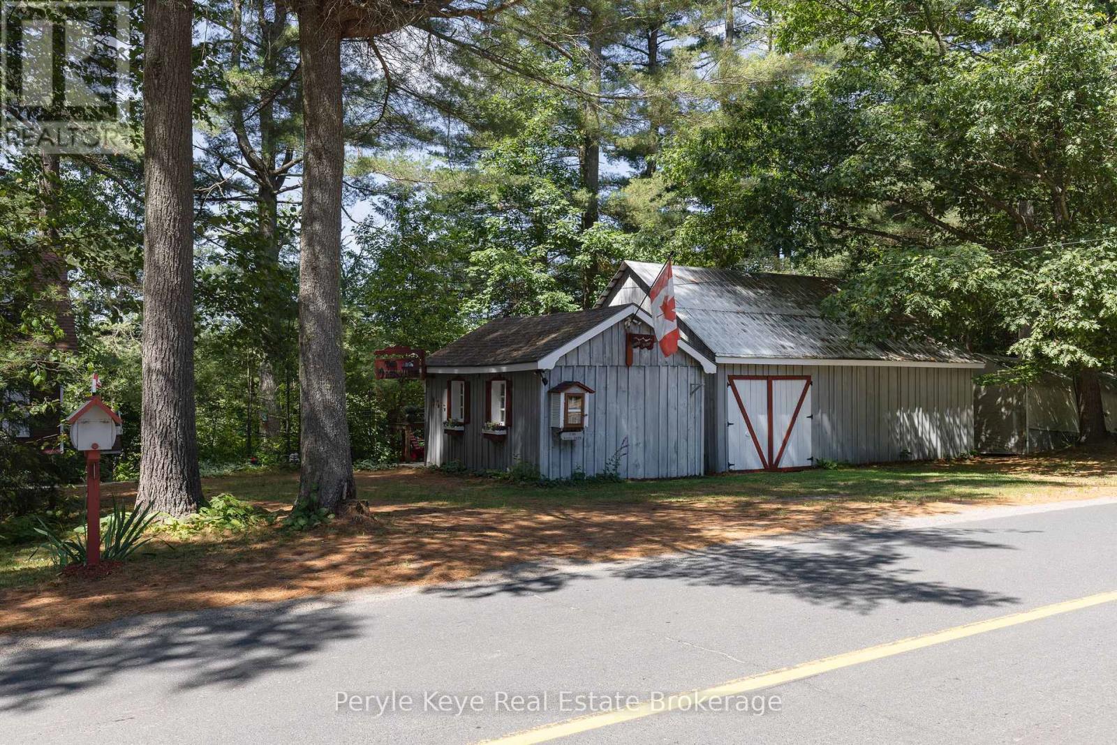 136 Deer Lake Road, Huntsville, Ontario  P0B 1L0 - Photo 36 - X12406976