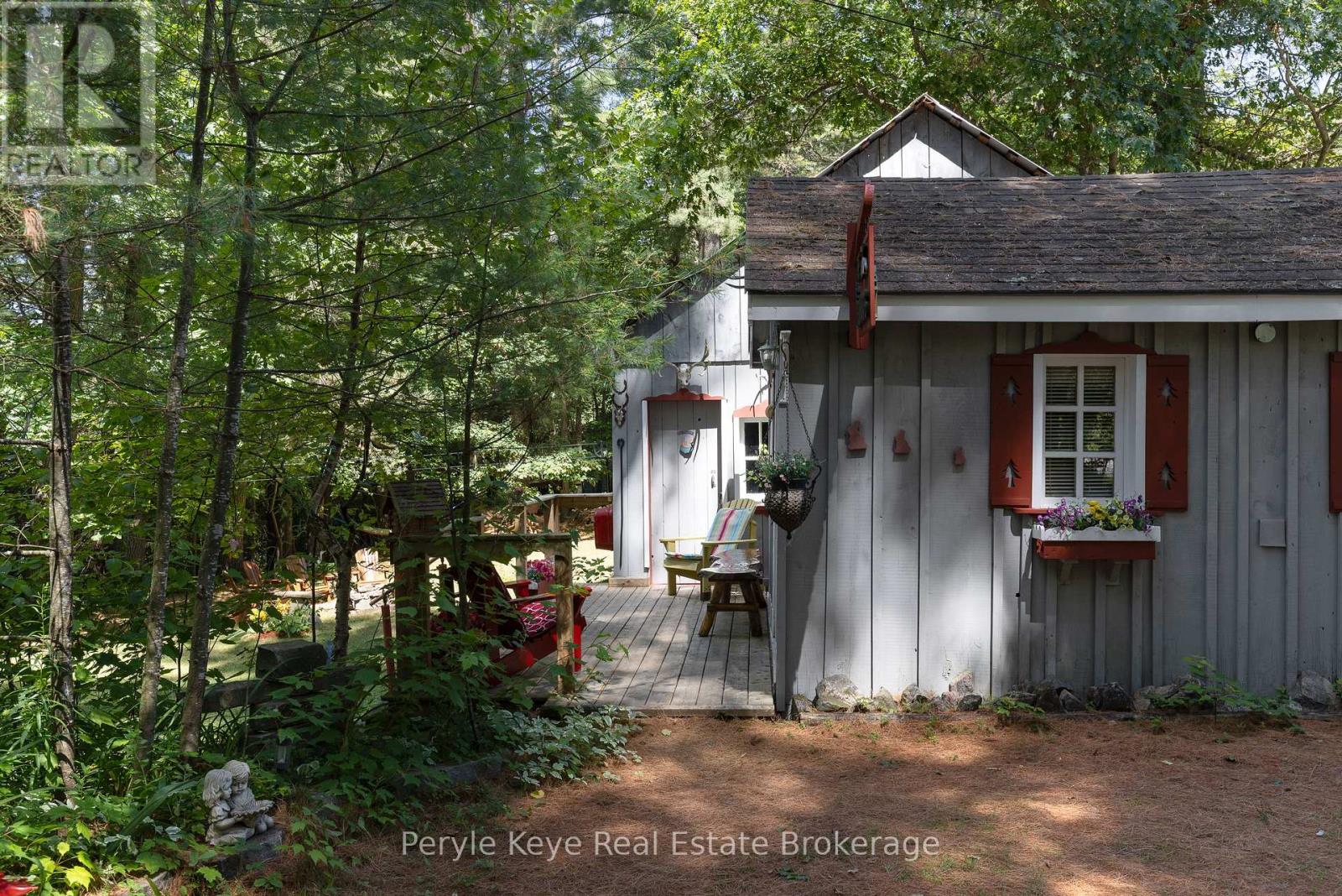 136 Deer Lake Road, Huntsville, Ontario  P0B 1L0 - Photo 35 - X12406976