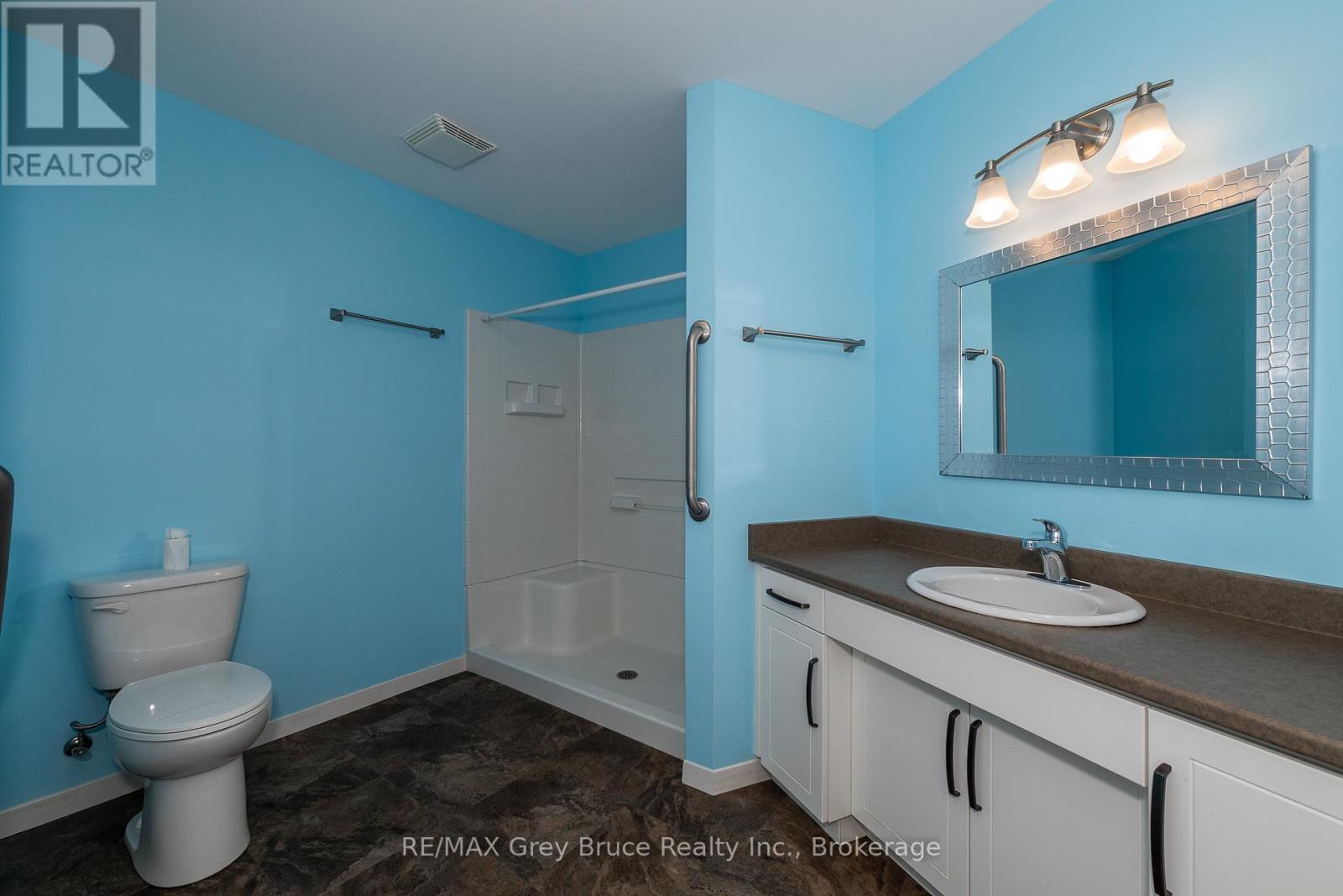 105 - 850 Alpha Street, Owen Sound, Ontario  N4K 5W8 - Photo 20 - X12407021