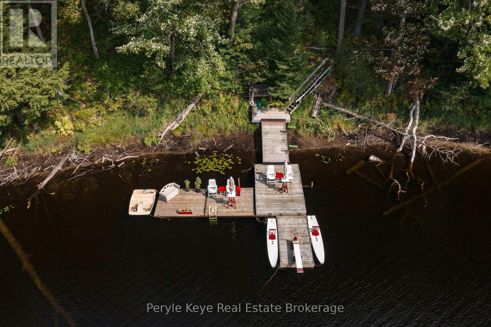 136 Deer Lake Road, Huntsville, Ontario  P0B 1L0 - Photo 5 - X12406976