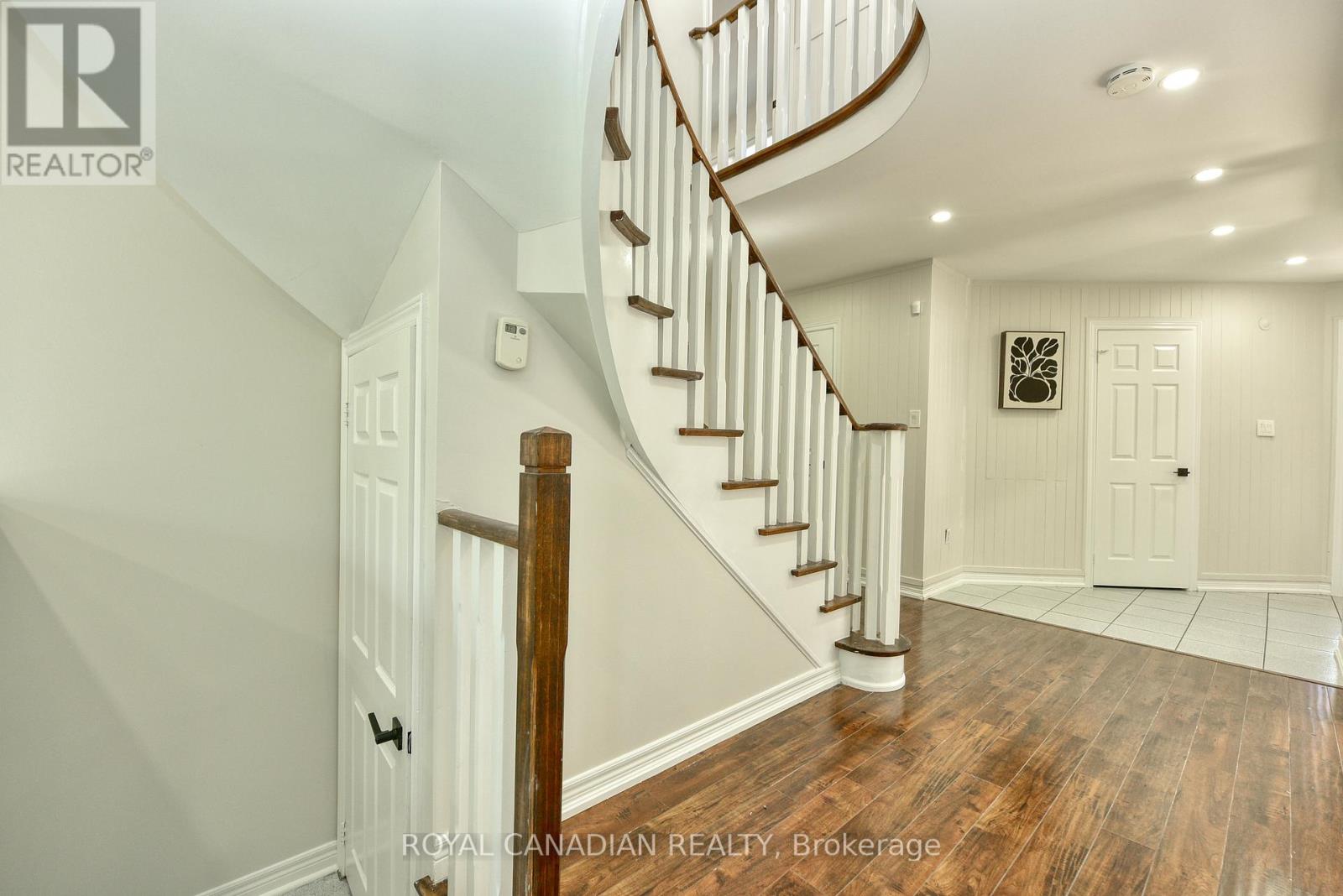 60 Crimson Ridge Road, Barrie, Ontario  L4N 0G7 - Photo 20 - S12406780