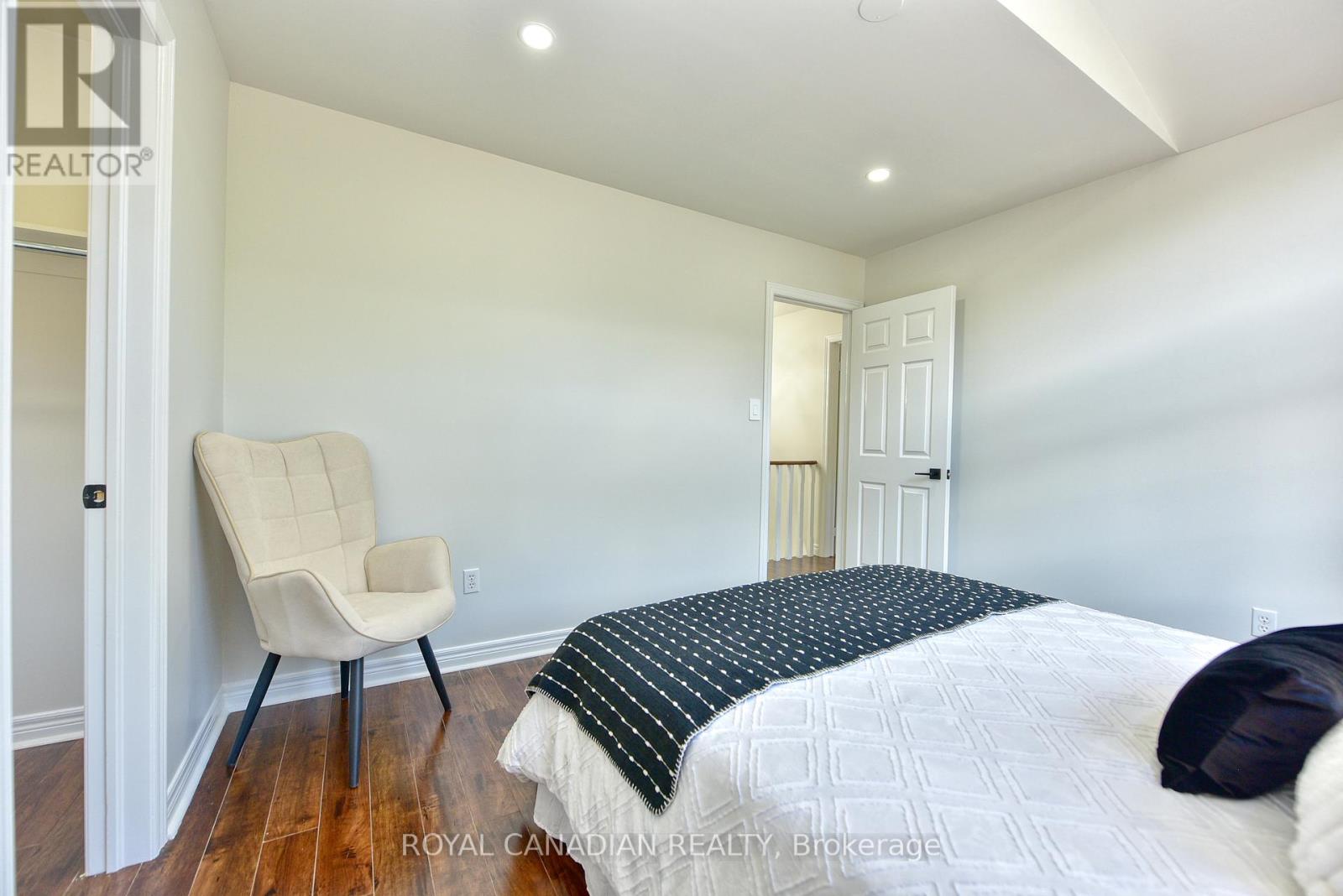 60 Crimson Ridge Road, Barrie, Ontario  L4N 0G7 - Photo 25 - S12406780