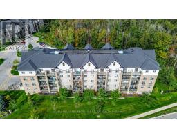 402 - 40 FERNDALE DRIVE S, Barrie, Ontario