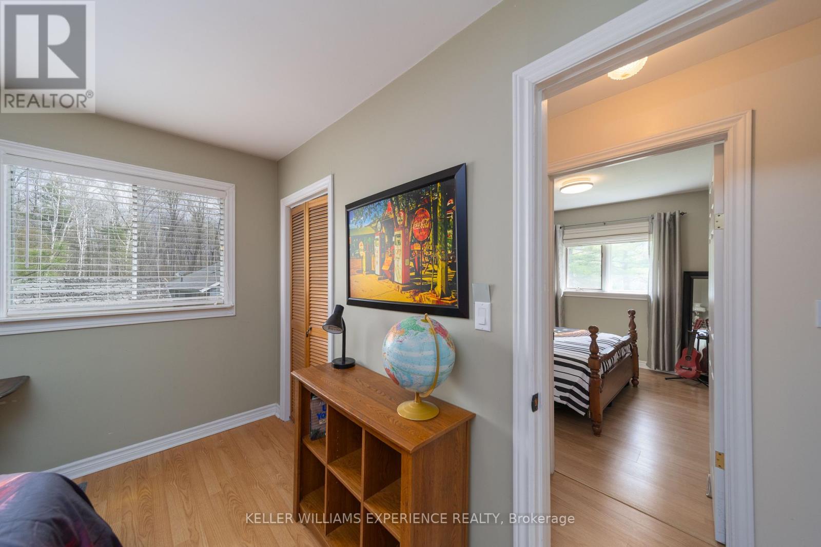1936 Peninsula Point Road, Severn, Ontario  P0E 1N0 - Photo 17 - S12406851