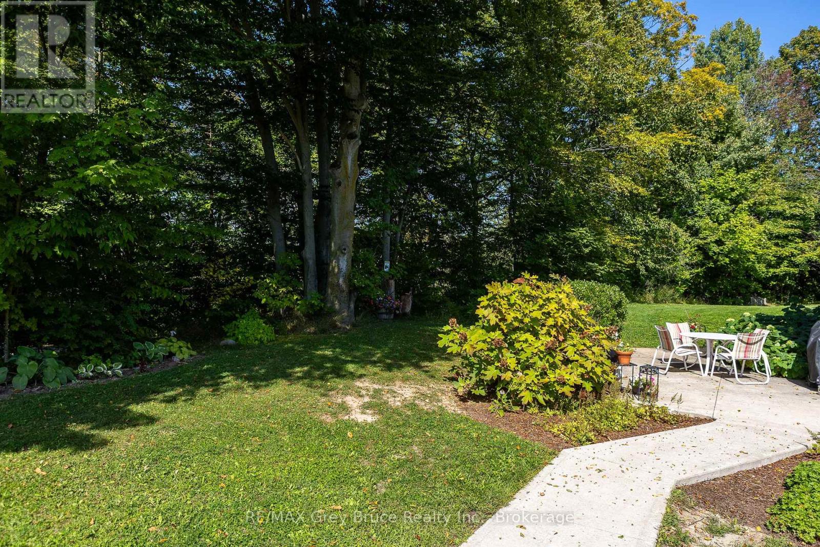 105 - 850 Alpha Street, Owen Sound, Ontario  N4K 5W8 - Photo 33 - X12407021