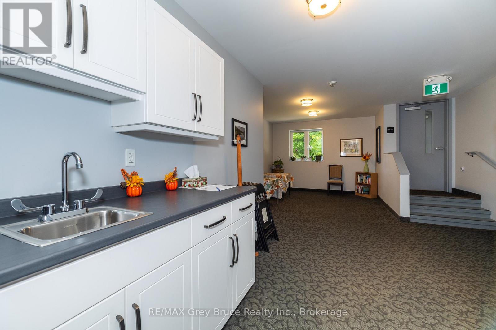 105 - 850 Alpha Street, Owen Sound, Ontario  N4K 5W8 - Photo 23 - X12407021