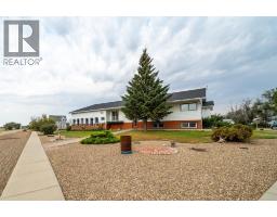 116 6 Avenue W, Empress, Ca