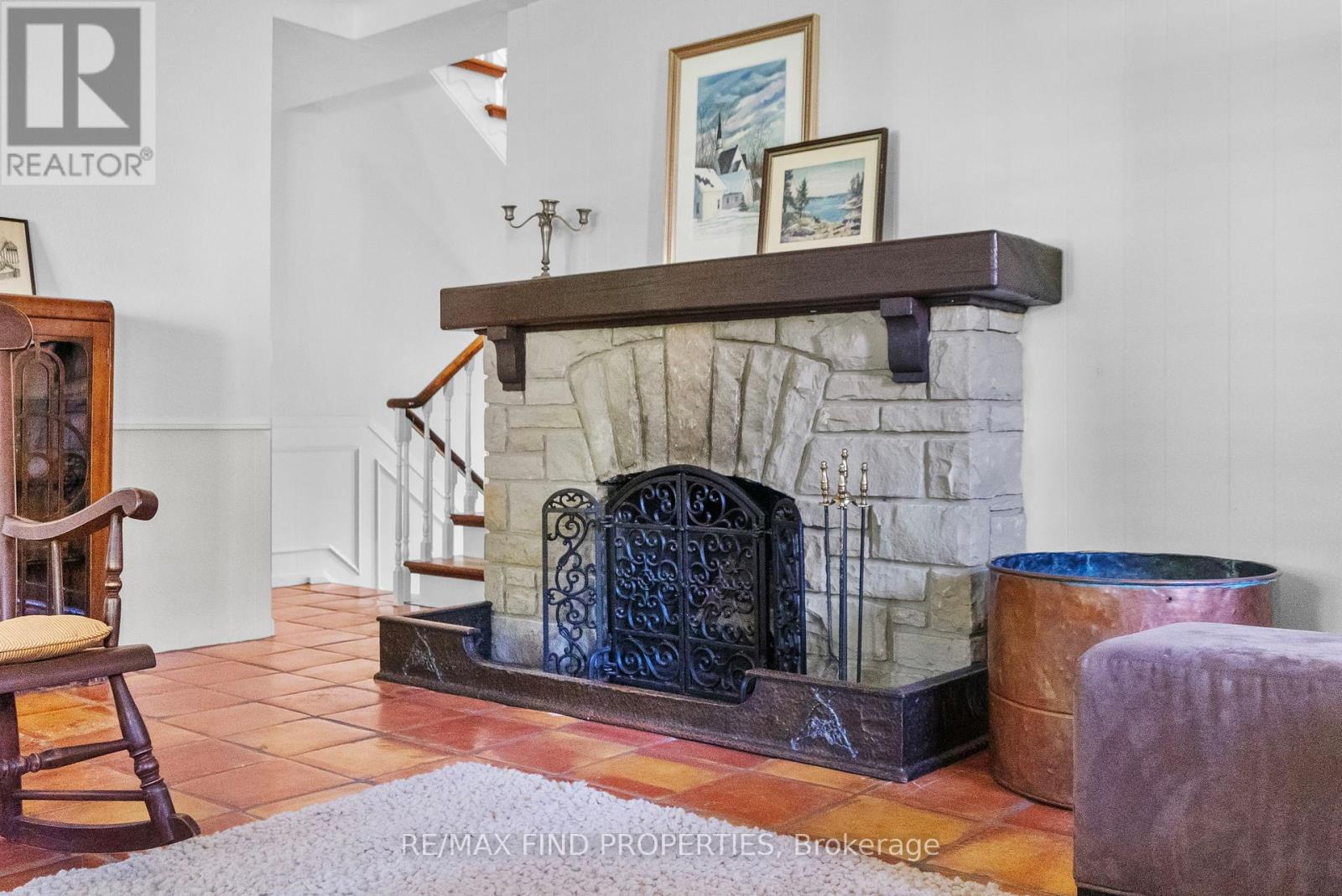 56 Edenvale Crescent, Toronto, Ontario  M9A 4A6 - Photo 34 - W12406792