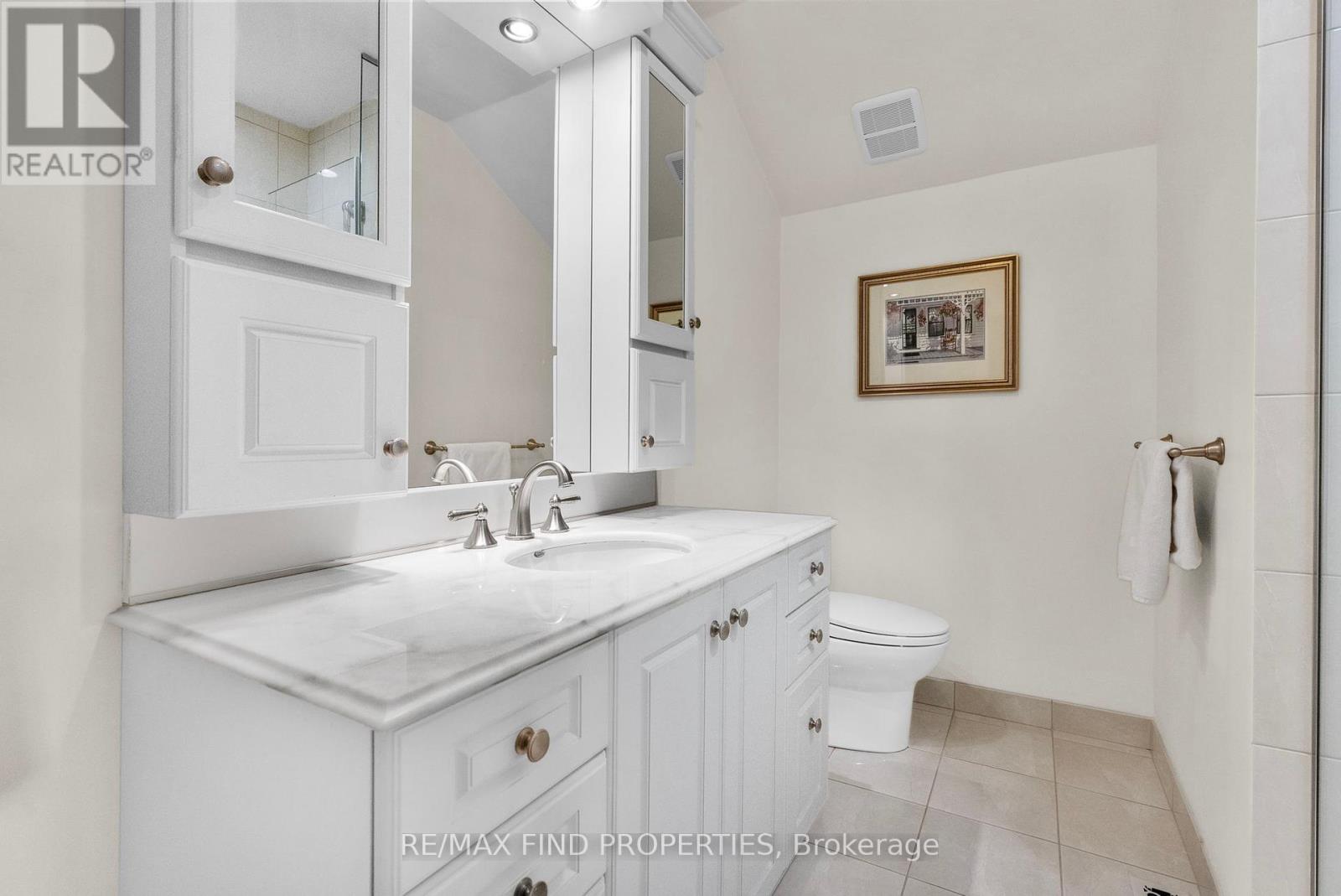 56 Edenvale Crescent, Toronto, Ontario  M9A 4A6 - Photo 41 - W12406792