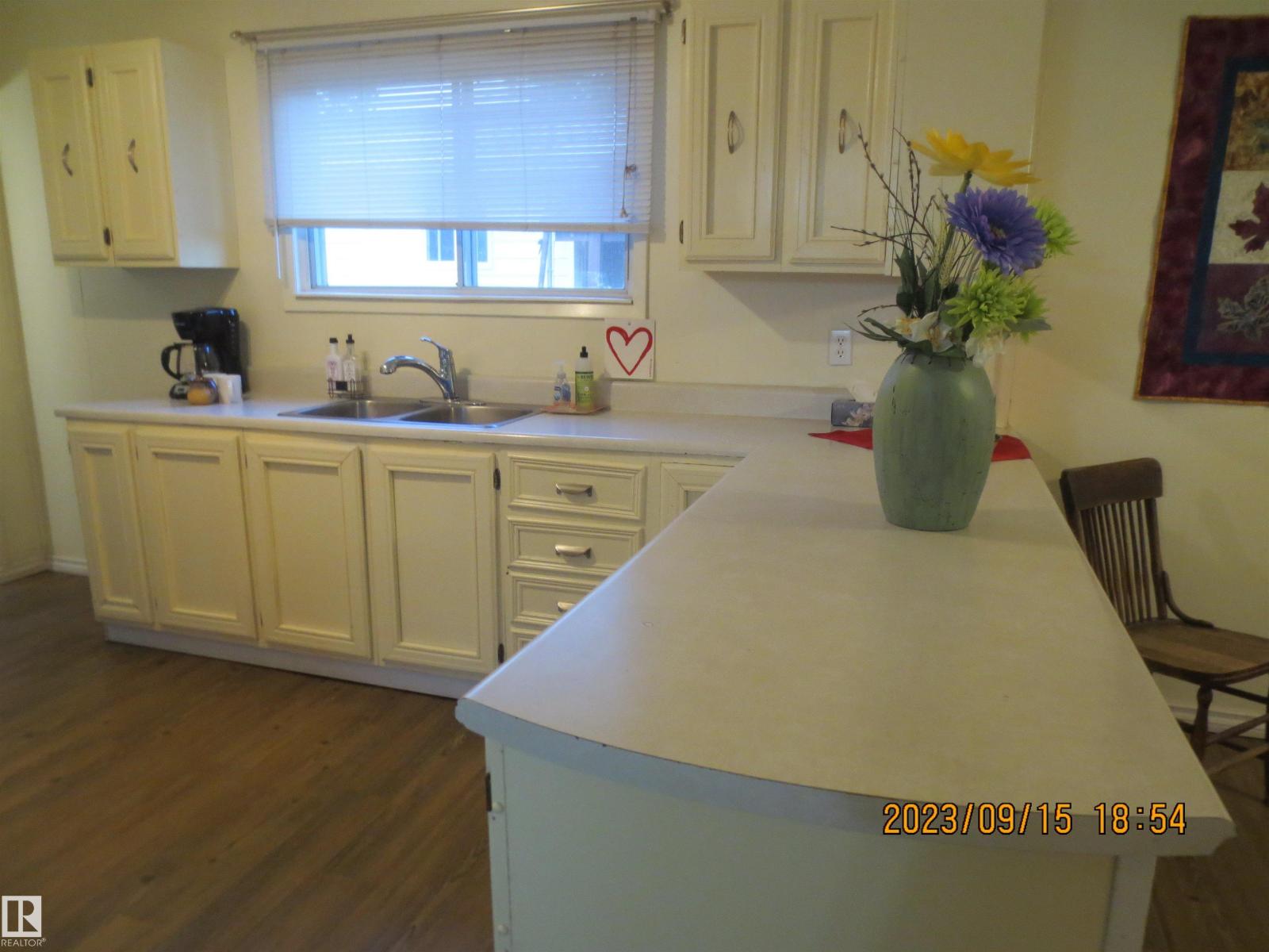 4716 6 Av, Edson, Alberta  T7E 1E1 - Photo 2 - E4457981
