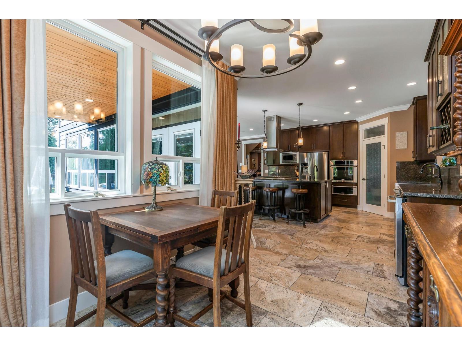 8415 Bailey Place, Mission, British Columbia  V4S 0B3 - Photo 9 - R3046822