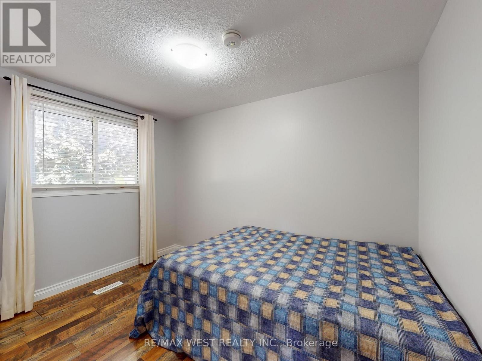 187 Broken Oak Crescent, Kitchener, Ontario  N2N 1N8 - Photo 22 - X12406785