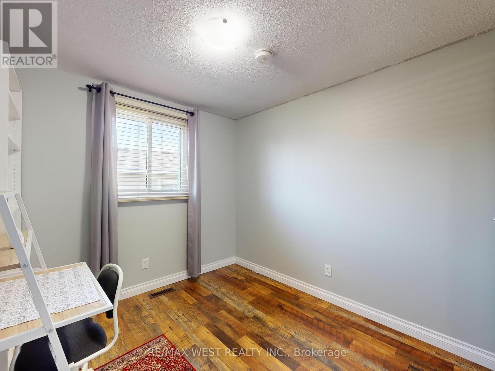 187 Broken Oak Crescent, Kitchener, Ontario  N2N 1N8 - Photo 25 - X12406785