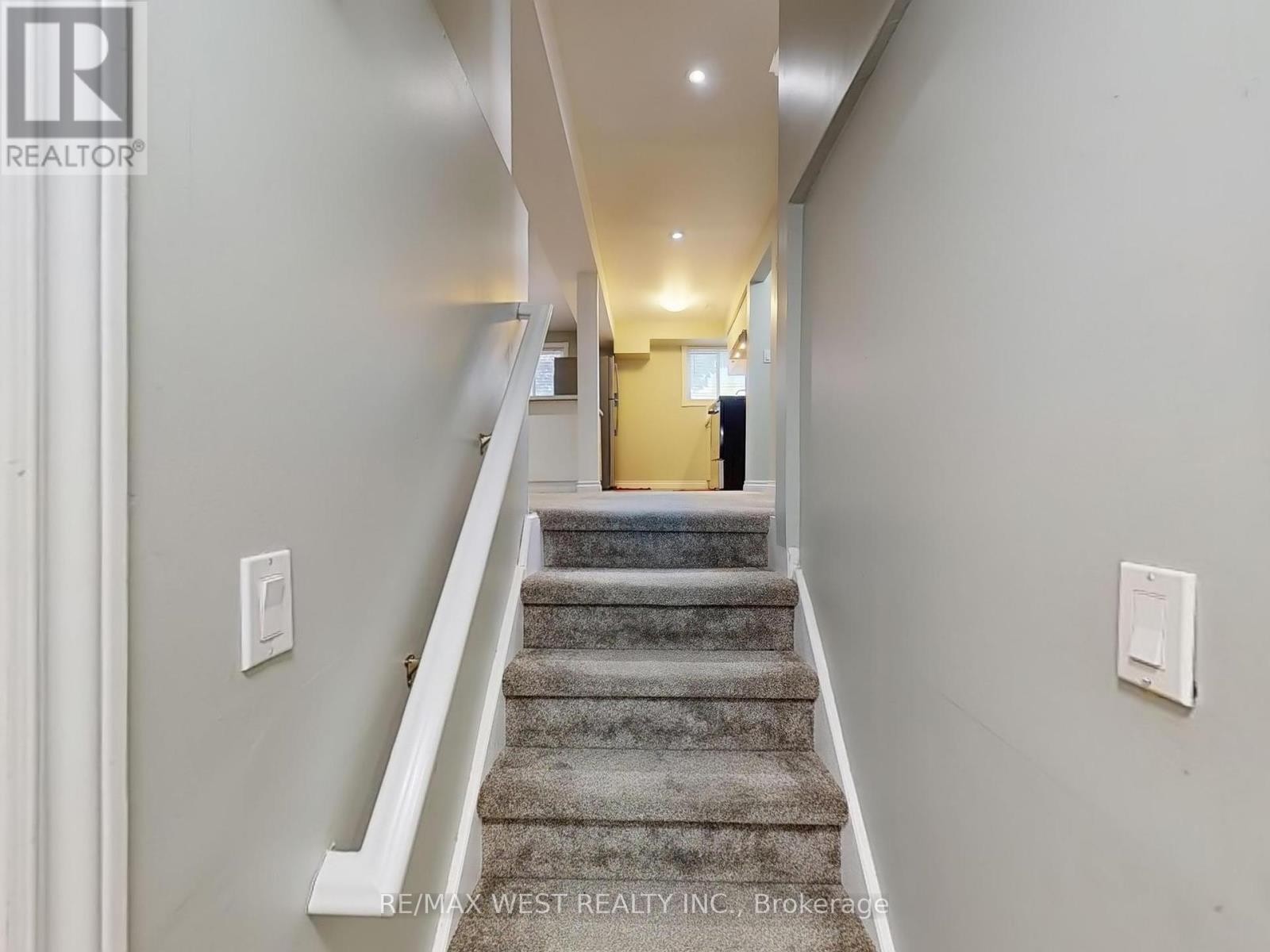 187 Broken Oak Crescent, Kitchener, Ontario  N2N 1N8 - Photo 29 - X12406785
