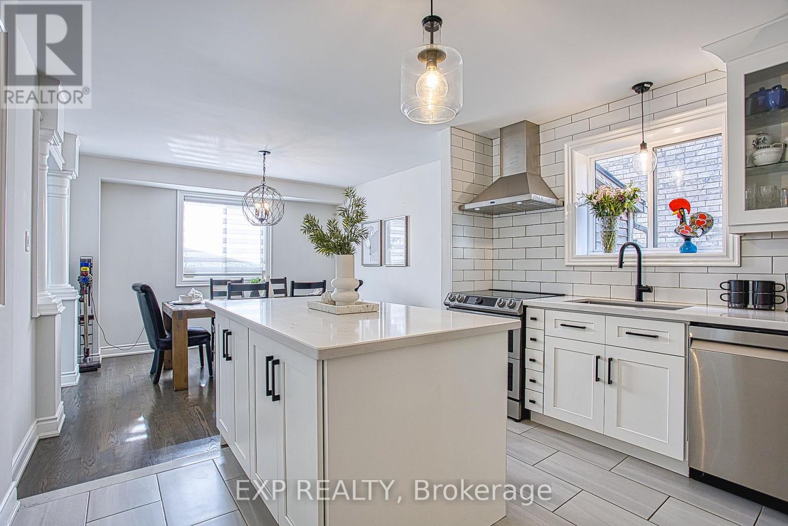 41 Aspen Drive, Grimsby, Ontario  L3M 5M1 - Photo 12 - X12406791