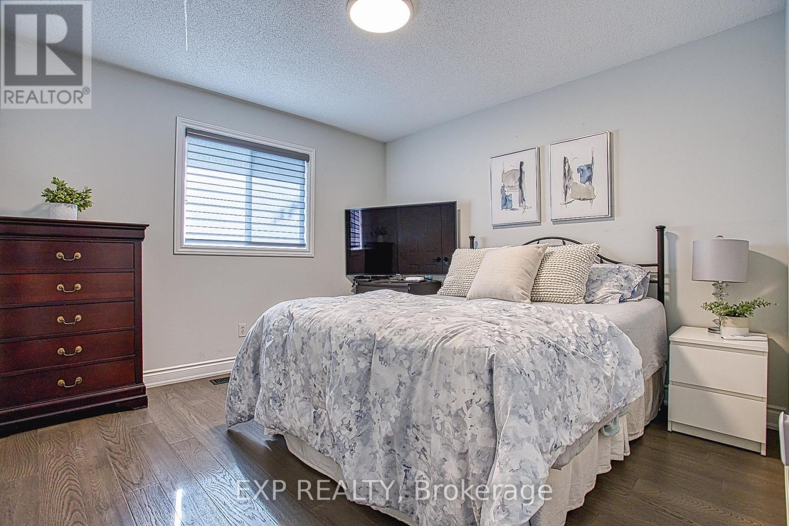 41 Aspen Drive, Grimsby, Ontario  L3M 5M1 - Photo 23 - X12406791