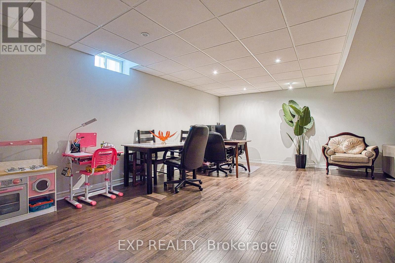 41 Aspen Drive, Grimsby, Ontario  L3M 5M1 - Photo 30 - X12406791