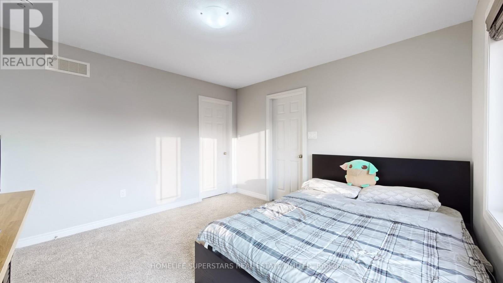 Property at 341 RIVERTRAIL AVENUE image 3