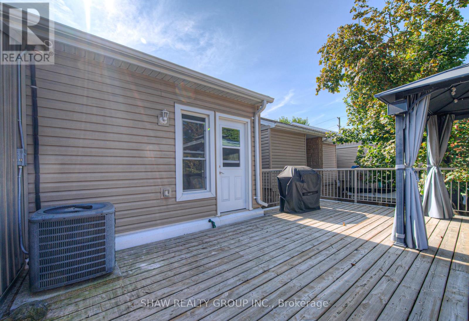 83 - 65 Glamis Road, Cambridge, Ontario  N1R 6W4 - Photo 30 - X12406856