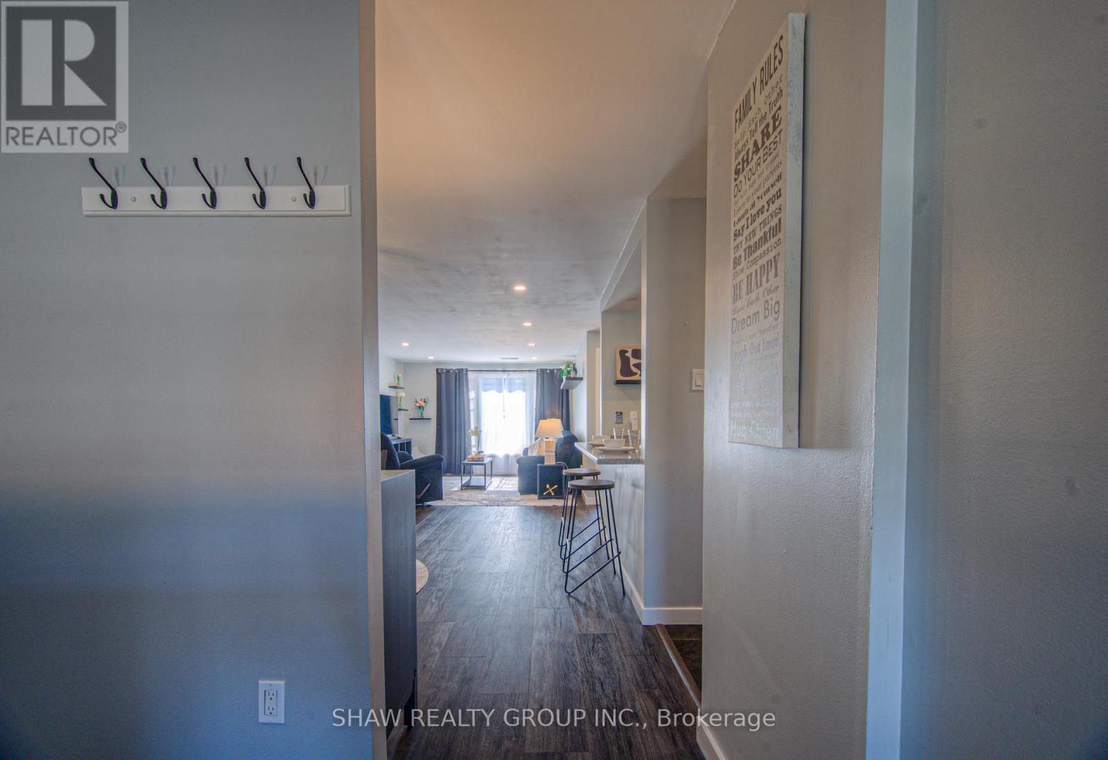 83 - 65 Glamis Road, Cambridge, Ontario  N1R 6W4 - Photo 6 - X12406856