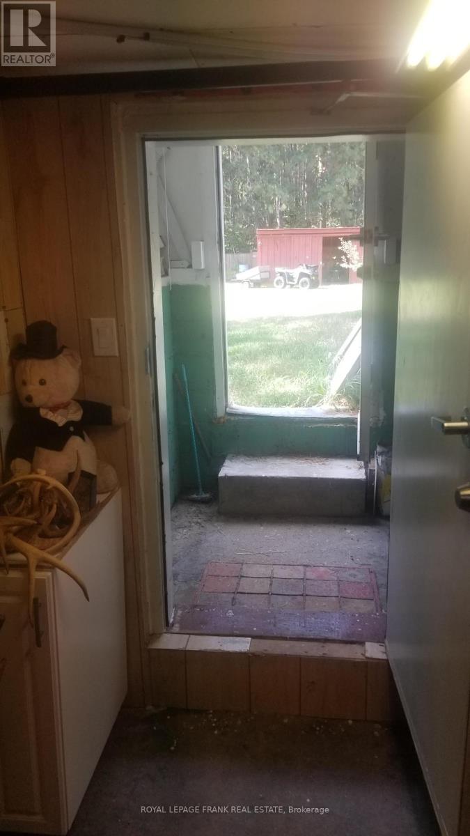 31 Boulter Lake Road, Hastings Highlands, Ontario  K0L 2K0 - Photo 24 - X12275700