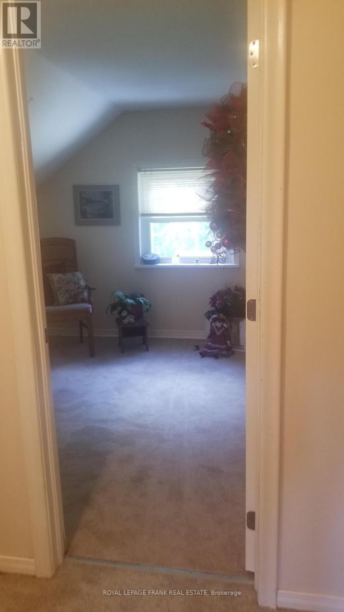 31 Boulter Lake Road, Hastings Highlands, Ontario  K0L 2K0 - Photo 18 - X12275700