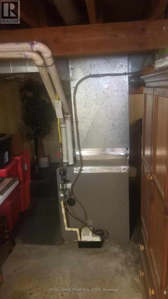 31 Boulter Lake Road, Hastings Highlands, Ontario  K0L 2K0 - Photo 22 - X12275700