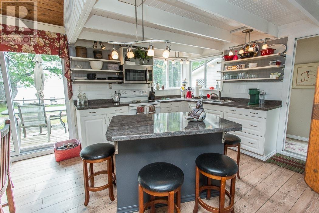 126 Waltonen Rd, Plummer Additional Township, Bruce Mines, Ontario  P0R 1C0 - Photo 9 - SM252646