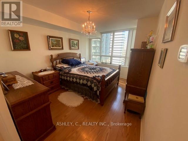 1602 - 23 Hollywood Avenue E, Toronto, Ontario  M2N 7L8 - Photo 10 - C12406863