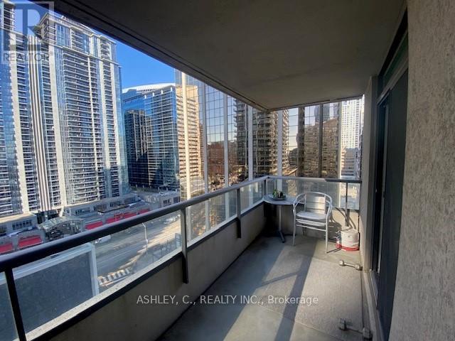 1602 - 23 Hollywood Avenue E, Toronto, Ontario  M2N 7L8 - Photo 2 - C12406863
