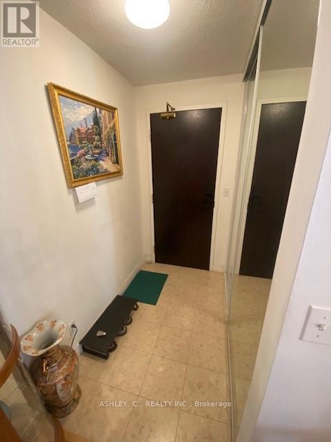 1602 - 23 Hollywood Avenue E, Toronto, Ontario  M2N 7L8 - Photo 3 - C12406863
