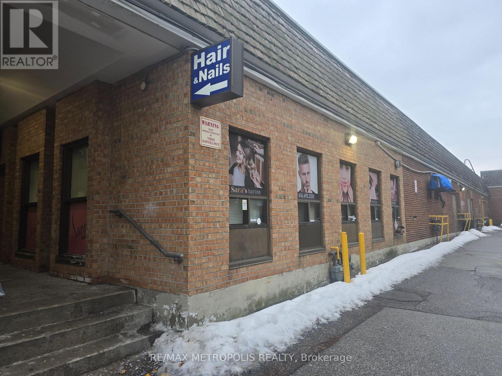 4823 Leslie Street, Toronto (Don Valley Village), Ontario  M2J 2K8 - Photo 1 - C12406890
