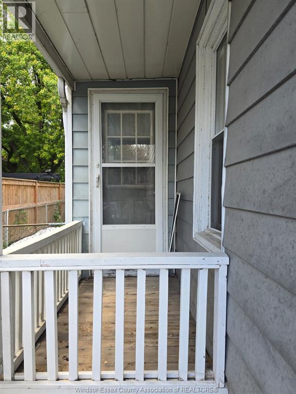 3242 Baby Street, Windsor, Ontario  N9C 1K5 - Photo 3 - 25023326