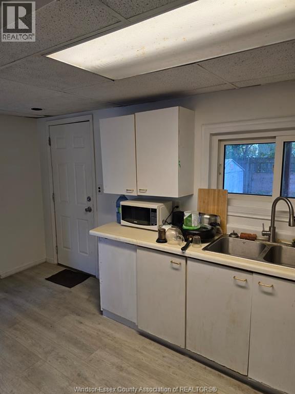 3242 Baby Street, Windsor, Ontario  N9C 1K5 - Photo 10 - 25023326