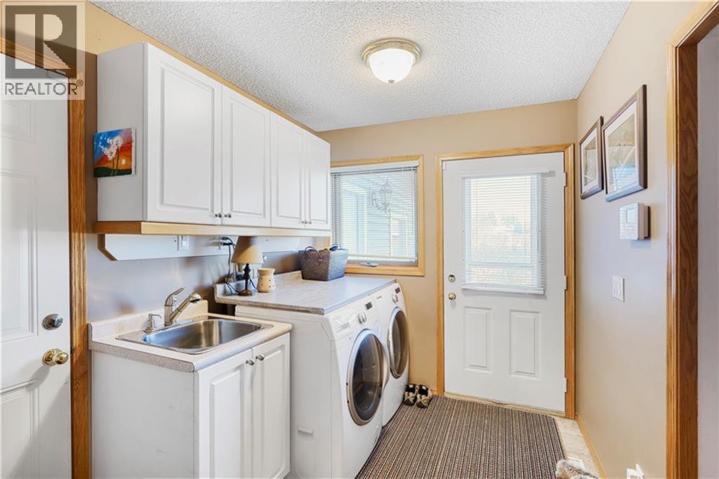 272210 Range Road 291  Ne, Airdrie, Alberta  T4A 2V7 - Photo 13 - A2246109