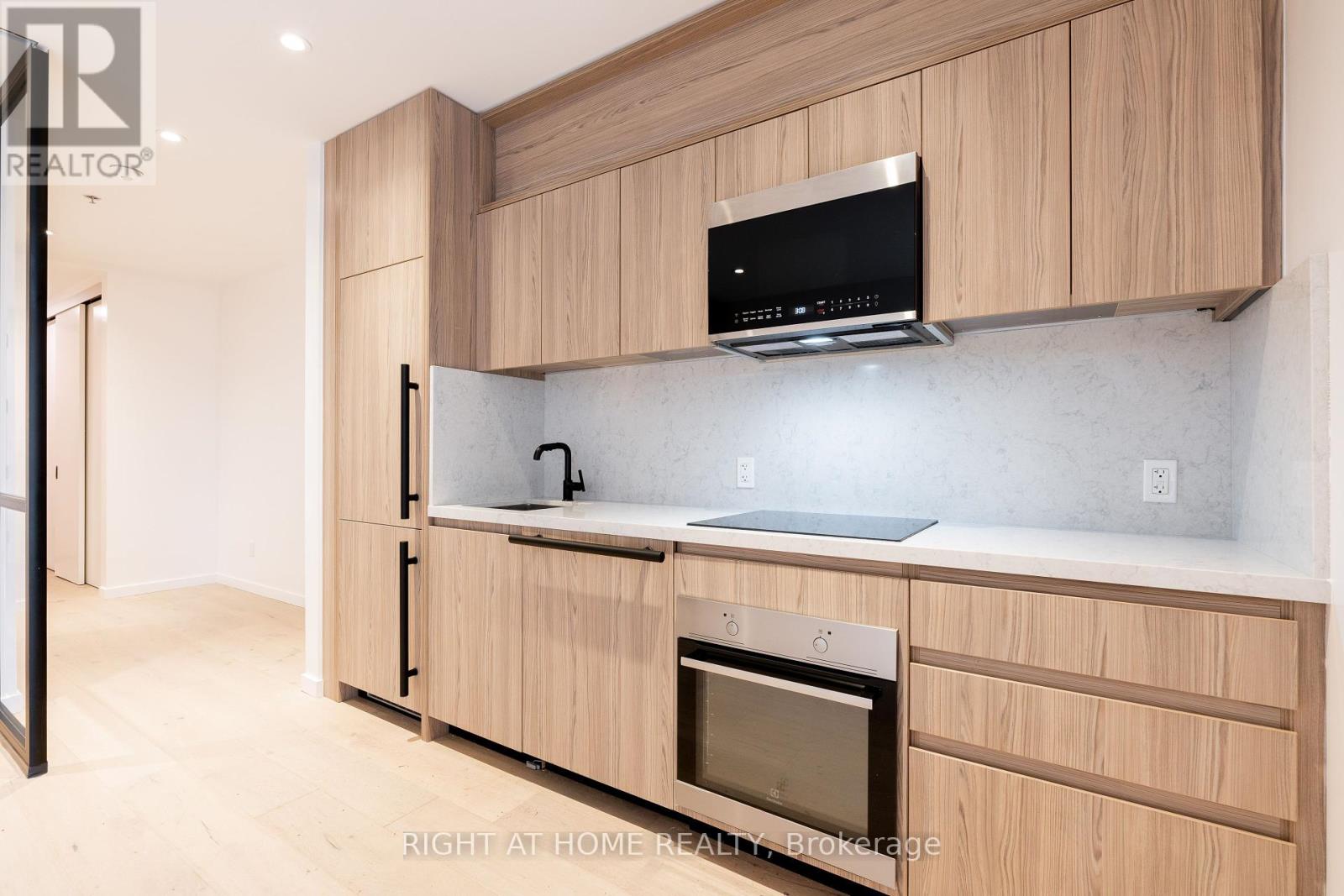 202 - 778 Queen Street E, Toronto, Ontario  M4M 1H4 - Photo 12 - E12406873