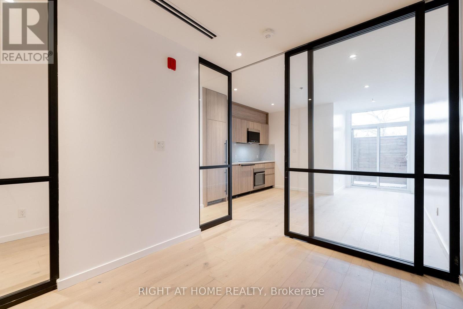 202 - 778 Queen Street E, Toronto, Ontario  M4M 1H4 - Photo 16 - E12406873