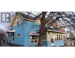 324 Second St N, Kenora, Ca