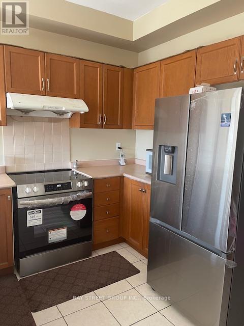69 Ian Baron Avenue, Markham, Ontario  L3R 5R1 - Photo 3 - N12385415