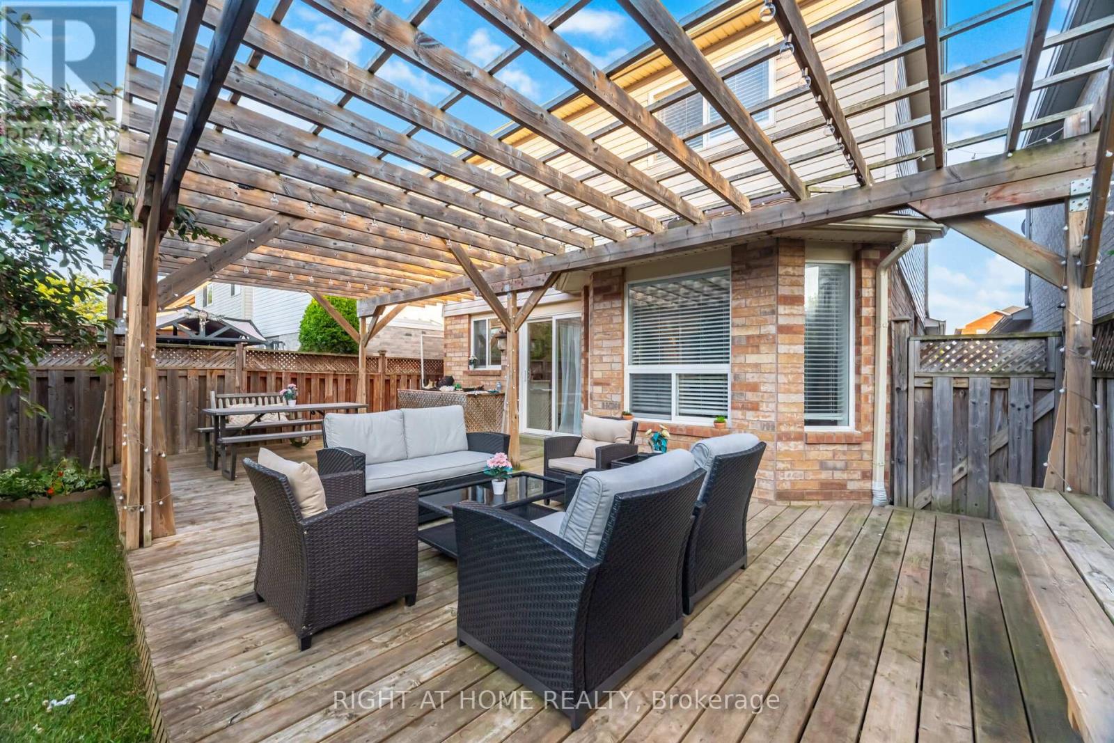 1186 Andrade Lane, Innisfil, Ontario  L9S 4X6 - Photo 23 - N12406882