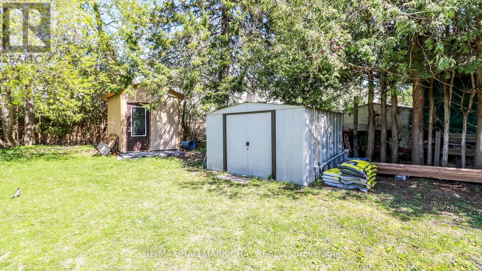 255 Calford Street, Essa, Ontario  L0M 1B0 - Photo 33 - N12406888