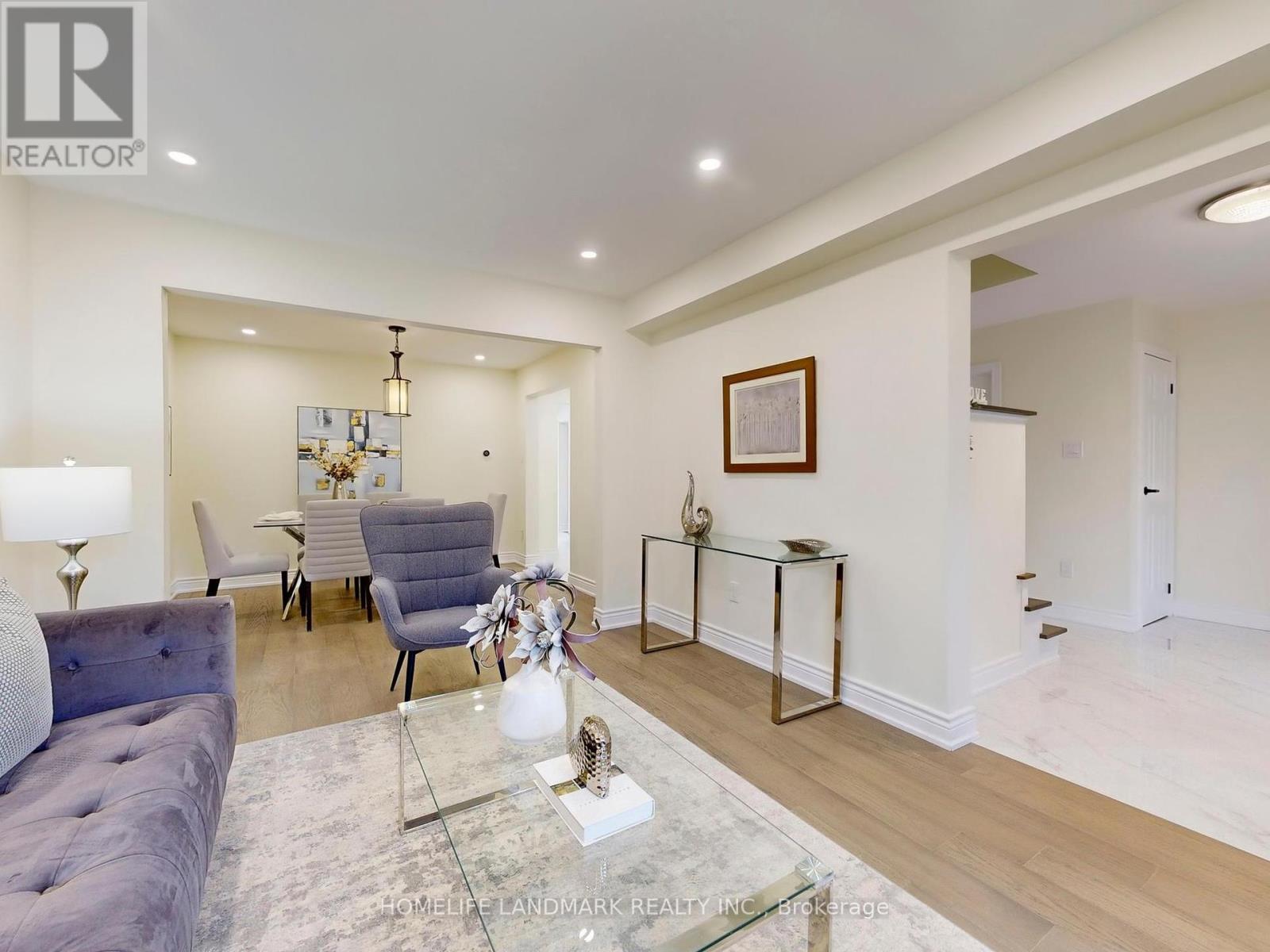 27 Penny Crescent, Markham, Ontario  L3P 5Y2 - Photo 7 - N12406913
